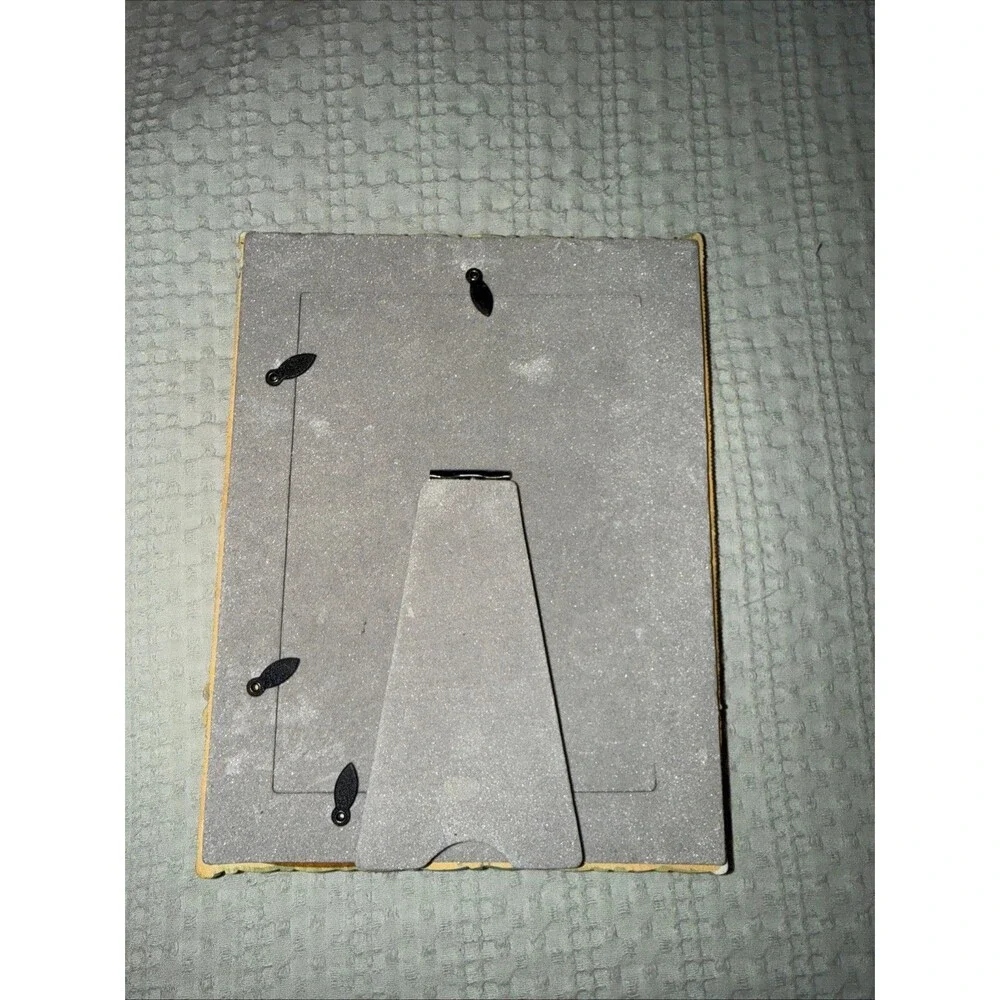Vintage Easter Bunny Rabbit Picture Frame Resin Pastel Eggs Spring Photo Frame